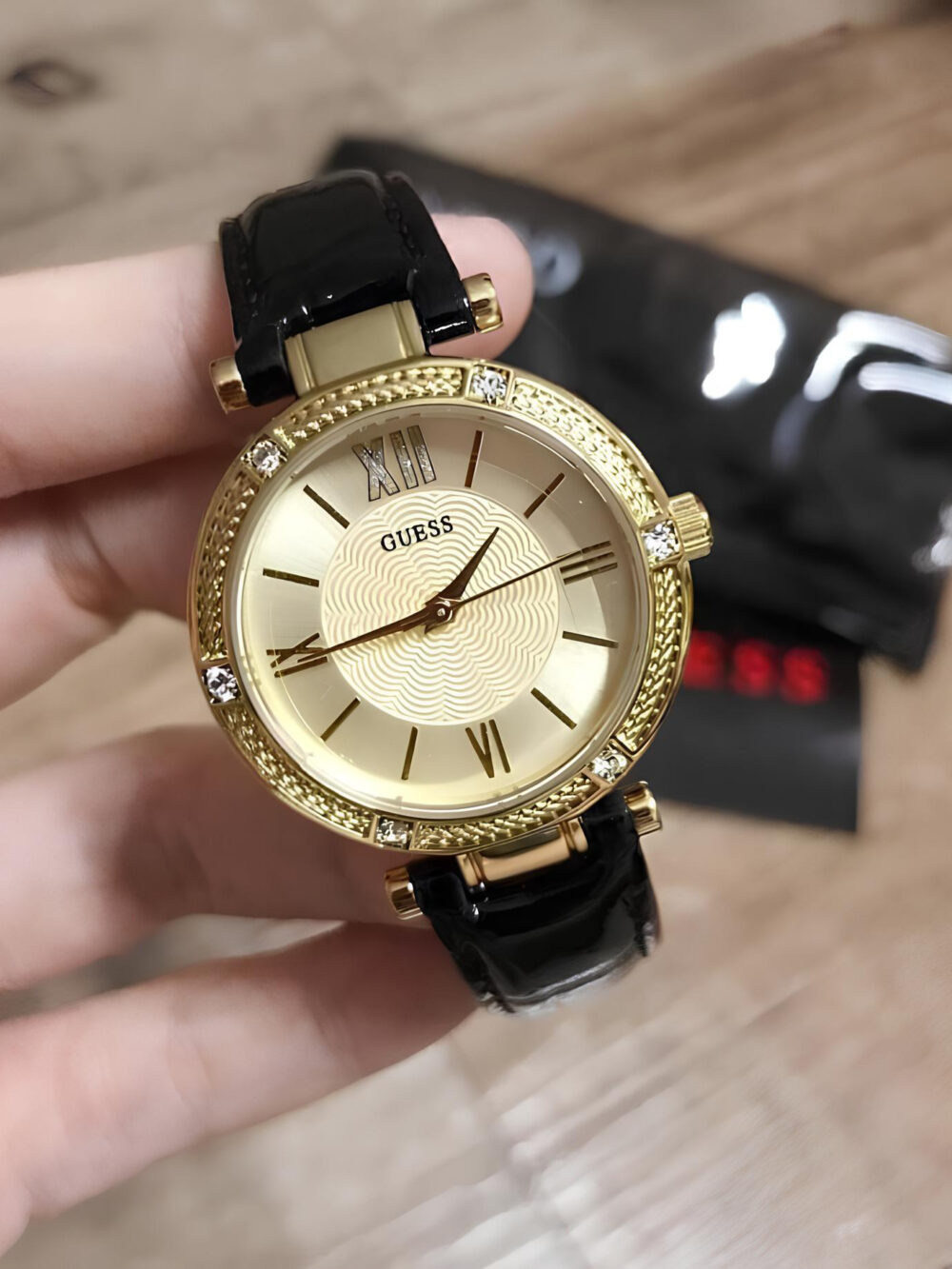 Montre Guess pour femme ,W0838L1 – Image 7
