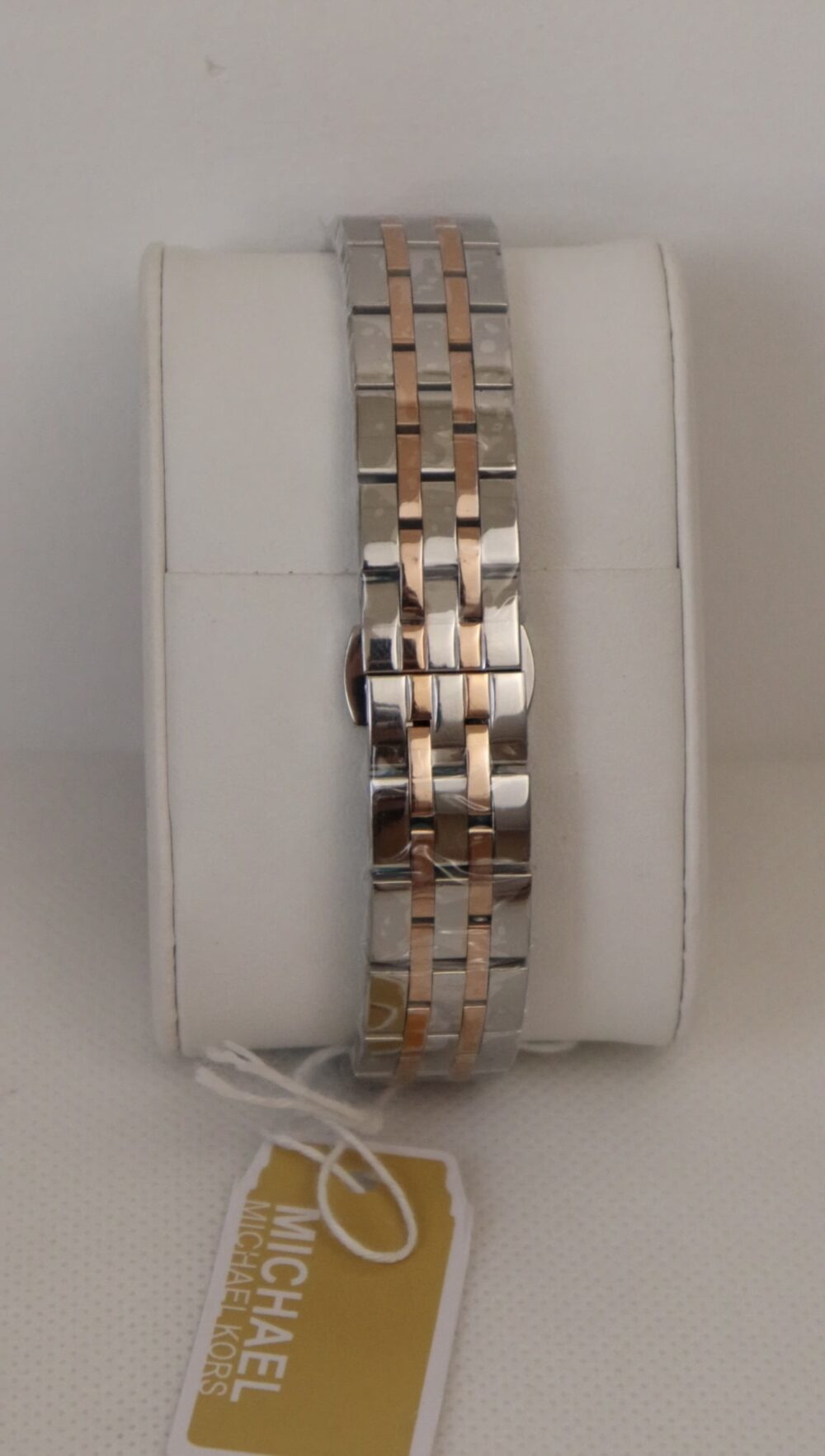 MICHAEL KORS POUR FEMMES BRONZE/ARGENT AVEC FOND NOIR – Image 2