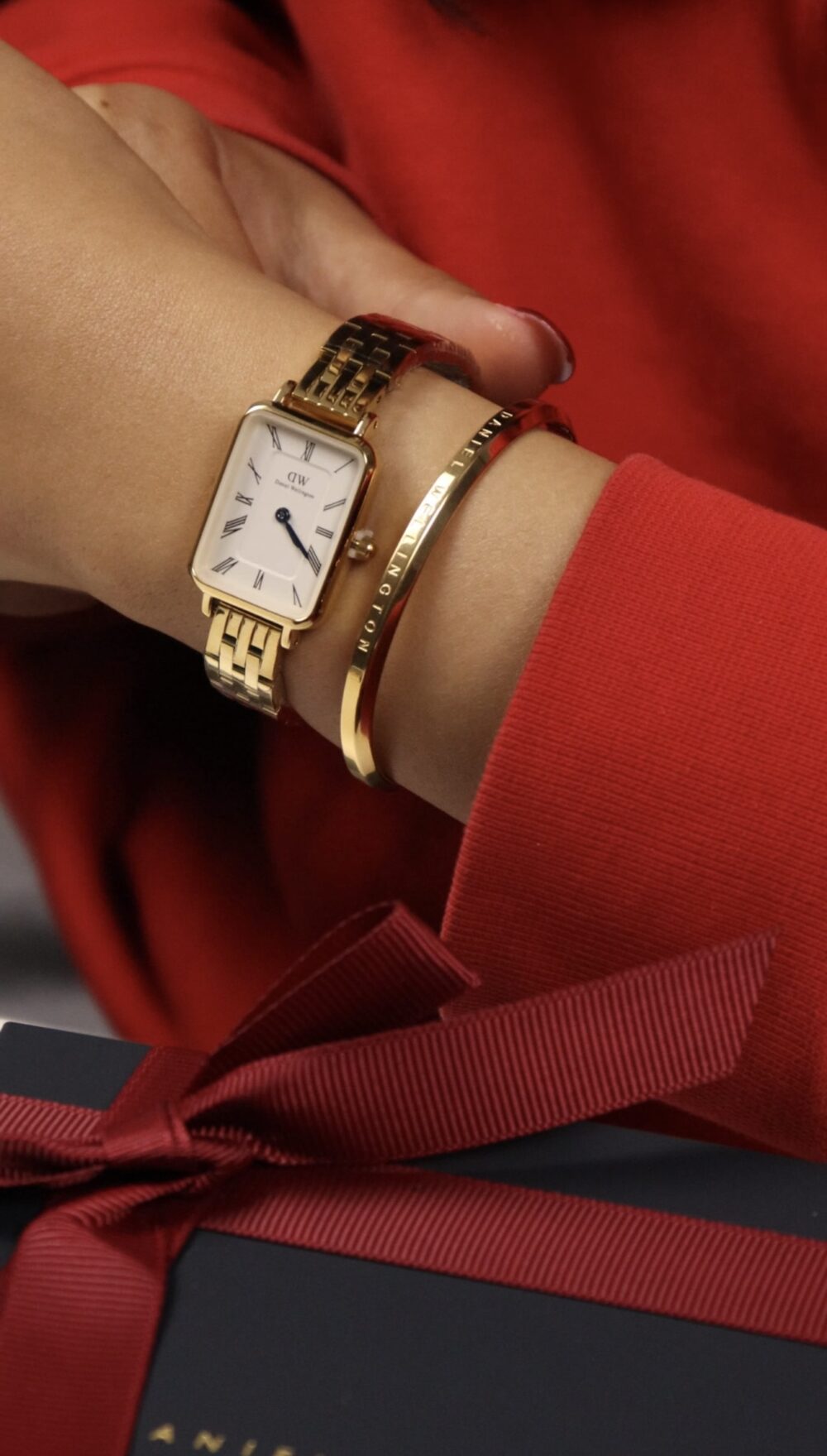 Quadro Roman Numerals 5-Link Gold+bracelet offert