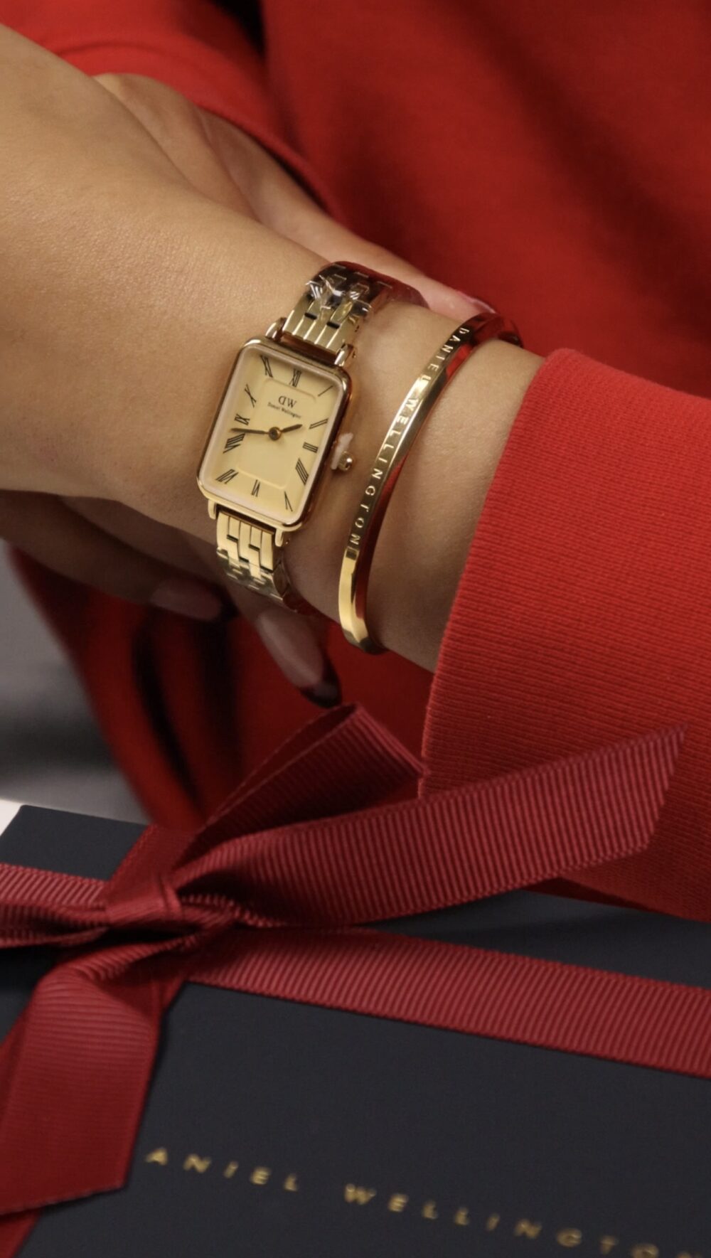 QUADRO ROMAN NUMERALS 5-LINK GOLD+BRACELET OFFERT