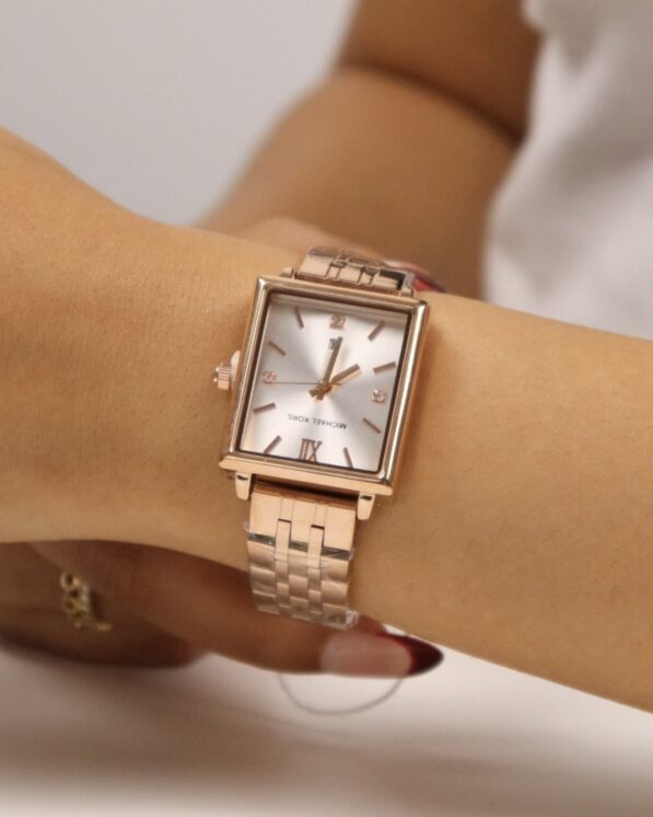 MICHAEL KORS POUR FEMMES BRONZE AVEC FOND BLANC